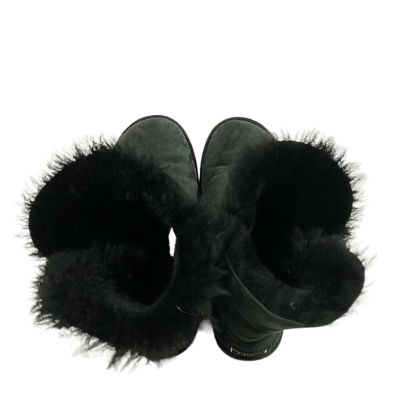 UGG Bailey Button Bling Black Sheepskin Swarovski Crystal Boot Womens Size 8 - Picture 5 of 8